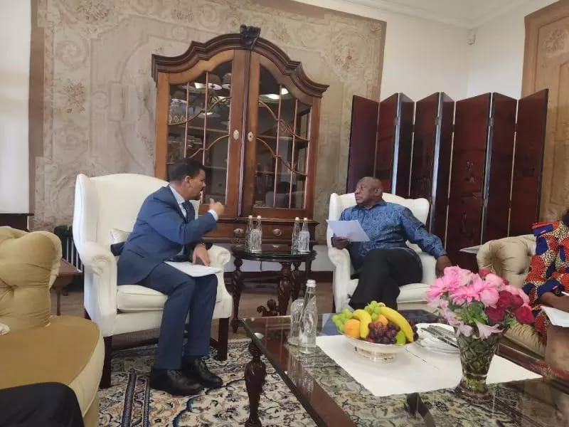 وزير الخارجية والشؤون الأفريقية يُستقبل من طرف الرئيس الجنوب أفريقي